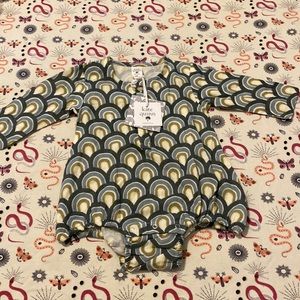 Kate quinn modern scallop bubble